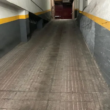 Gascona 26 - Pleno Centro, Muy Tranquilo, Parking Gratis En Mismo Edificio, Ascensor, Wifi Апартаменты *