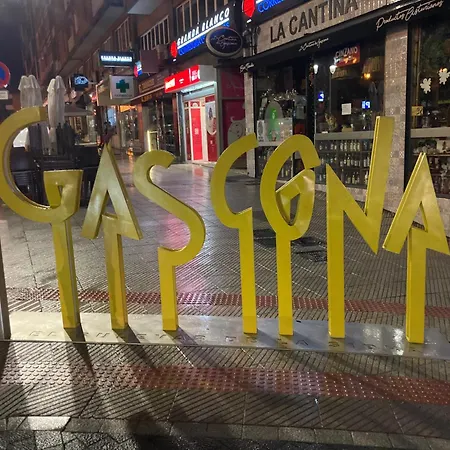 Gascona 26 - Pleno Centro, Muy Tranquilo, Parking Gratis En Mismo Edificio, Ascensor, Wifi * Oviedo